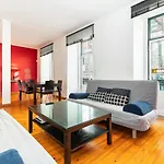 Charming 2 Bedroom Apartment Next To Praca Da Figueira