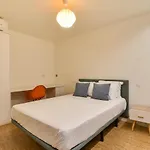 New Apartment With Easy Access In Traditional Area