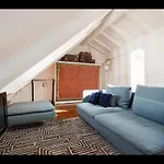 Lovelystay - Distinctive & Unique Apartment Next To Se Cathedral Of Lisbon - 5 Min To Chiado