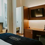 Seven Dreams Suites