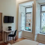 Le Premier Lisbon Suites