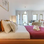 Vita Portucale ! Charming Loft With Garage