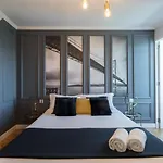 Lisbon Airport Charming Rooms By Lovelystay