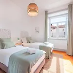 Vita Portucale ! Deluxe 3 Bedroom Apartment In Arroios