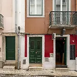 Whome Bairro Alto 2-Bed Central Location Fully Equipped