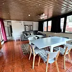 Flores Terrace Apartment