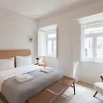 Flh Lapa Apartment With Interior Pateo