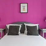 Joivy Stylish 2-Bed Apt With Balcony In Lapa, 5Mins To National Museum Of Ancient Art