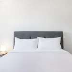 Olala Lisbon Oriente Suites C