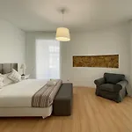 Dreamy Alameda Apartment