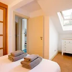 Balcony Apartment In Lisbon Center