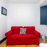 Whome Central Minimalist 1-Bed Great To Explore Lisbon
