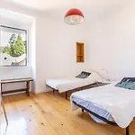 Comfy 3 Bedroom Apartment Campo De Ourique