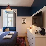 Flh Amazing Praca Comercio Design Flat