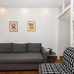 Typical Portuguese Apartment In Sao Bento