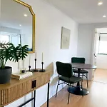 Stay In The Heart Of Alfama! Cozy 1 Bedroom Apartment