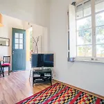 Traditional Vila Gomes - Lisbon\'S Oasis