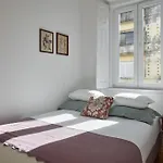 Charming Lisbon Central Apartment