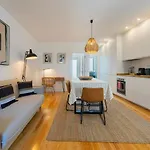 Your Dream Stay: Modern Amenities, Historic Charm
