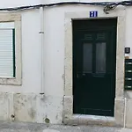 Lisbon\'S Cozy House