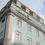 Quarto Com Varanda Na Rua Dos Douradores