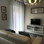 New Cosy & Charming Apartment In Campolide - 3A