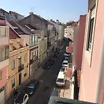 New Cosy & Charming Apartment In Campolide - 3A
