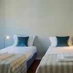 Succeed Campo Pequeno Guest House