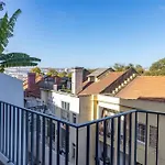 Central Lisbon Stylish Apartment