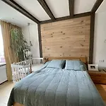 Vocation House Off Relax