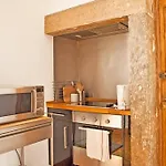 Pen-Arts Apartment- Principe Real Garden - Bairro Alto