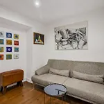 Stay In The Heart Of Lisbon