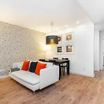 Whome City Oasis Extravaganza: Lisbon\'S Supreme Retreat