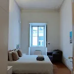 Quarto No Chiado Centro De Lisboa