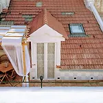 Casa Shardana Lisbon