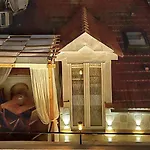 Casa Shardana Lisbon