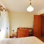 Charming Apartment Ideally Located In Lisbon