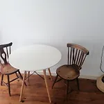 Casa Com Jardim Privado