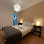 Downtown Santana Apartments