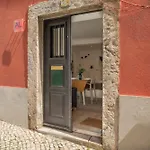 Bairro Alto lovely studio, São pedro de Alcantara