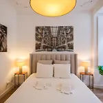 Principe Real Luxurious Apartment