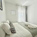Expo House