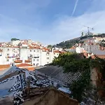 Mouraria 2 - View From French Balcony & Smart Check-In
