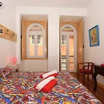 Sao Jorge Apartments & Suites