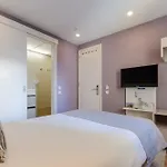 Lx51 Studios & Suites By Apt Iin - Lisbon Center