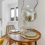 1Br Cosy Heart Of Santos W Ac | By Airnest