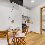 Modern Cocoon Studio In Santos W Ac | By Airnest