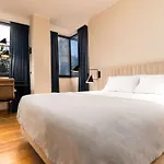 Limehome Lisbon Rua Eca De Queiroz
