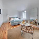 Canaan Lifestyle Apartments Lisbon Combro 77 2I By Get Your Stay