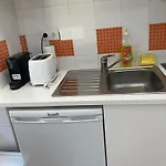 Lisbon\'S Cozy House